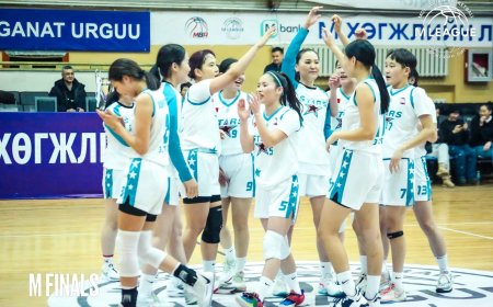 М ХӨГЖЛИЙН ЛИГИЙН ЭМЭГТЭЙ АНХНЫ АВАРГААР "СТАРС" БАГ ТОДОРЧ, 30 САЯАР ШАГНУУЛАВ