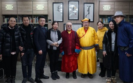 АРАВДУГААР БАНЧИН ЛАМЫН БҮТЭЭЛҮҮДИЙН ТҮҮВЭР МОНГОЛД АНХ УДАА ХЭВЛЭГДЛЭЭ