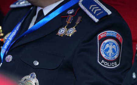 АХЛАГЧ БҮРЭЛДЭХҮҮНД ТУЛГАРЧ БУЙ АСУУДАЛ, БЭРХШЭЭЛИЙГ ХЭЛЭЛЦЭЖ БАЙНА