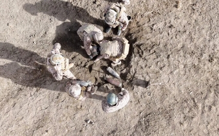 ДАЛАНЗАДГАДЫН НУТАГ ДЭВСГЭРЭЭС 17 ТЭСРЭХ БӨМБӨГ, СУМ ИЛРҮҮЛЖ УТСГАЖЭЭ