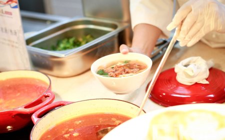 ХООЛНЫ ГАЗРУУДЫН ҮЙЛЧИЛГЭЭНИЙ ҮНЭ ӨНГӨРСӨН ЖИЛЭЭС 3 ХУВИАР ӨСЖЭЭ