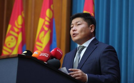 Х.НЯМБААТАР: ЗАМАА ЗАСААЧ ГЭЭД БАЙХ ЮМ, МӨНГӨӨ БҮГДИЙГ НЬ ШАВХАЖ БАЙГААД Л МЕТРОНЫ ТӨСЛӨӨ УРАГШЛУУЛЖ БАЙНА