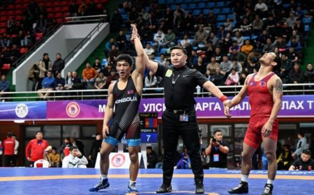 Б.МӨНХ-ЭРДЭНЭ, Б.БАДАМДОРЖ НАР СОНГОМОЛ БӨХИЙН ТӨРЛӨӨР ОЛИМПЫН ЭРХИЙН ТЭМЦЭЭНД ОРОЛЦОНО