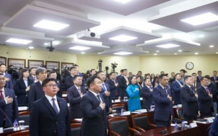 НИЙСЛЭЛ 500 ТЭРБУМ ТӨГРӨГИЙН БОНД ГАРГАХ ТОГТООЛЫГ БАТЛАВ