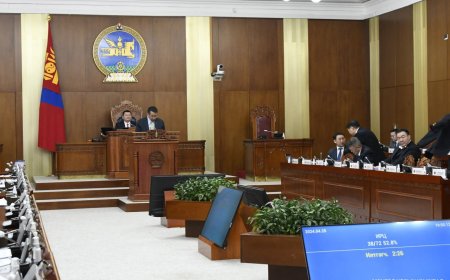 ШИНЖЛЭХ УХААН, ТЕХНОЛОГИЙН ТУХАЙ ХУУЛИЙН ШИНЭЧИЛСЭН НАЙРУУЛГЫГ 16 ЖИЛИЙН ДАРАА БАТАЛЛАА