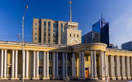 ГАДААДЫН ИРГЭН, ТҮҮНИЙГ УРИГЧ ИРГЭН, ААН БАЙГУУЛЛАГУУДЫН АНХААРАЛД