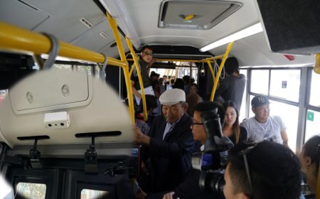 АВТОБУСАНД ЗОРЧИГЧДЫН "ТОЛГОЙГ ТООЛЖ" ЭХЭЛЛЭЭ