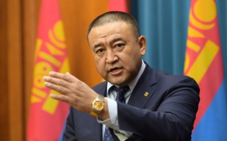 Б.ЧОЙЖИЛСҮРЭН "МӨНГӨ ТАРААСАН" ГЭХ МЭДЭЭЛЛИЙГ НЯЦААЖ, МЭДЭГДЭЛ ГАРГАЛАА