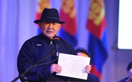 ЕРӨНХИЙЛӨГЧӨӨР АЖИЛЛАЖ БАЙСАН ХҮН АНХ УДАА УИХ-ЫН ГИШҮҮНЭЭР СОНГОГДЛОО