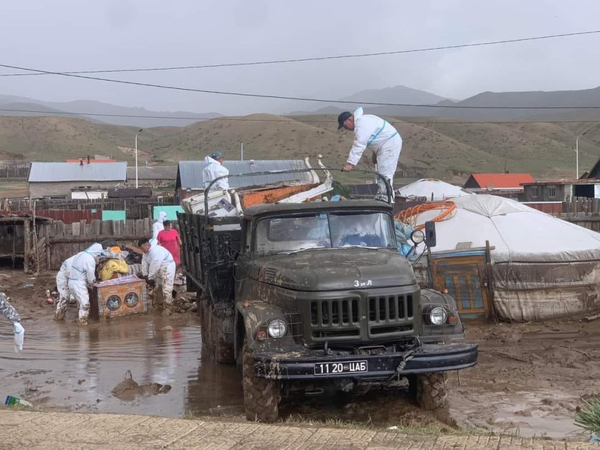 ЖИНСТ БАГИЙН ИРГЭДИЙГ ҮЕРИЙН ГОЛОМТООС ГАРГАЖ, ОРОН ГЭРИЙГ НЬ НҮҮЛГЭН ШИЛЖҮҮЛЖ БАЙНА