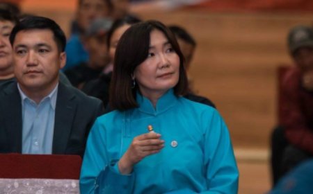 Л.МӨНХБАЯСГАЛАН: ХУВИЙН ЭРХ АШГИЙГ УЛС ТӨРИЙН ЭРХ АШИГТАЙ ХОЛЬЖ, ХУТГАДАГ ХҮМҮҮСТЭЙ ТЭМЦЭНЭ