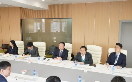 “МОНГОЛ-ОРОС-ХЯТАДЫН ЭДИЙН ЗАСГИЙН КОРИДОР БАЙГУУЛАХ ХӨТӨЛБӨР”-ИЙН ХҮРЭЭНД ХЭРЭГЖҮҮЛЭХ ТӨСЛҮҮДИЙН ЖАГСААЛТЫГ ШИНЭЧЛЭХ АСУУДЛААР ХЭЛЦЭЛ ХИЙЛЭЭ