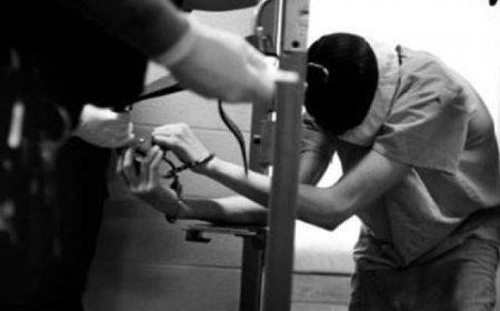 ЦАГДААГИЙН АЛБА ХААГЧДАД ЭРҮҮДЭН ШҮҮЛГЭСЭН ИРГЭН НАС БАРЖЭЭ