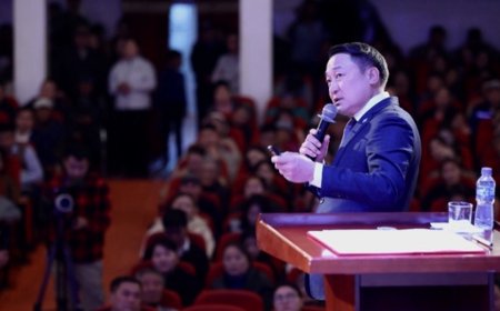 Д.АМАРБАЯСГАЛАН: БАРУУН БҮСЭД 4700 ОРЧИМ КМ АВТО ЗАМ БАРИГДАХААР ТӨЛӨВЛӨГДӨӨД БАЙНА