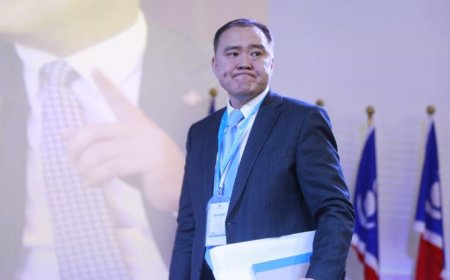 Л.ГАНТӨМӨРИЙГ ХӨГЖЛИЙН БАНКНЫ ҮЙЛ АЖИЛЛАГААНД ХЯНАЛТ, ШАЛГАЛТ ХИЙХ ҮҮРЭГ БҮХИЙ АЖЛЫН ХЭСГИЙН АХЛАГЧААР ТОМИЛЛОО