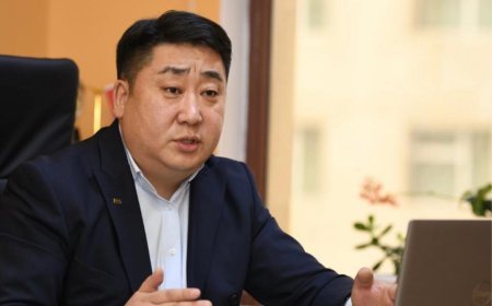 “МОНГОЛЫН ТӨМӨР ЗАМ” ХК-ИЙН ГАЗРЫН ДАРГА Д.БАНЗРАГЧИЙГ ХОЁР ЖИЛ ХОРИХООР БОЛЖЭЭ