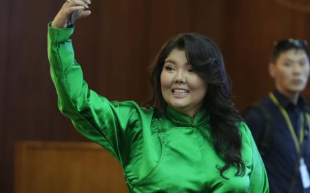 М.НАРАНТУЯА-НАРА: АМЬДРАЛДАА АЛБАН ТУШААЛ ГЭЖ ШУНАЖ ЯВСАНГҮЙ