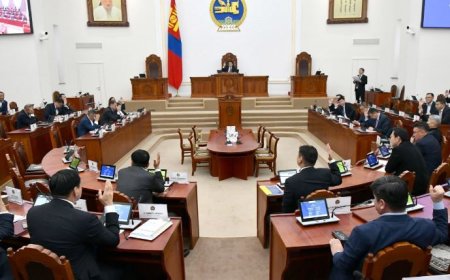 ЦӨМИЙН ЭНЕРГИЙН ТУХАЙ ХУУЛЬД НЭМЭЛТ, ӨӨРЧЛӨЛТ ОРУУЛАХ ТУХАЙ ХУУЛИЙН ТӨСӨЛ БОЛОН ХАМТ ӨРГӨН МЭДҮҮЛСЭН ХУУЛИЙН ТӨСЛҮҮДИЙГ ХЭЛЭЛЦЭХИЙГ ДЭМЖЛЭЭ