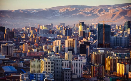 УЛААНБААТАРТ 7 ХЭМ ДУЛААН