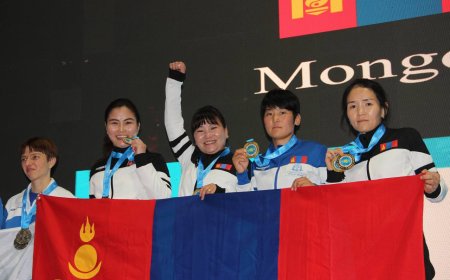 МАНАЙ ТАМИРЧИД ТАЕКВОНДОГИЙН ДЭЛХИЙН ЦОМООС БАГИЙН ТУЛААНЫ ТӨРӨЛД АЛТАН МЕДАЛЬ ХҮРТЛЭЭ