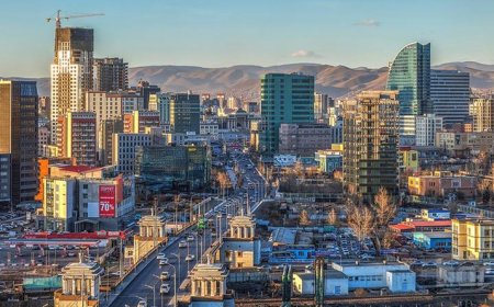 НИЙСЛЭЛД ХОЁРООС ДЭЭШ ОРОН СУУЦ ӨМЧИЛДӨГ 11 МЯНГА 350 ИРГЭН БИЙ