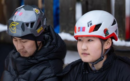 ТӨРСӨН АХ ДҮҮС БОЛОХ Н.ХЭРЛЭН, Н.СЭЛЭНГЭ НАР МӨСӨНД АВИРАЛТЫН “ДЭЛХИЙН ЦОМ”-ЫН АВАРГА БОЛЛОО