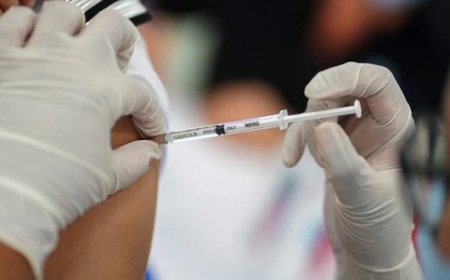 5-Р САРД 11 НАСТАЙ ХҮҮХДҮҮДИЙГ ПАПИЛЛОМА ВИРУСИЙН ВАКЦИНД ХАМРУУЛНА