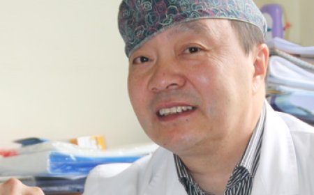 П.БАТЧУЛУУН ЭМЧ ТАЛИЙГААЧИЙН АР ГЭРИЙГ ГАРЫН ҮСЭГ ЗУРСНЫ ДАРАА ЭРХТНИЙ ХЭСГИЙГ НӨХӨЖ БИЧСЭН