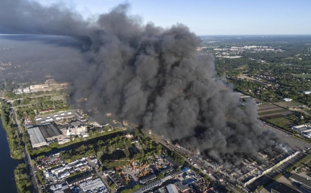 ПОЛЬШИЙН ЭРХ БАРИГЧИД ВАРШАВЫН ТҮЙМЭРТ ОХУ-ЫН ТАГНУУЛЫН АЛБАДЫН ОРОЛЦООГ НОТЛОВ