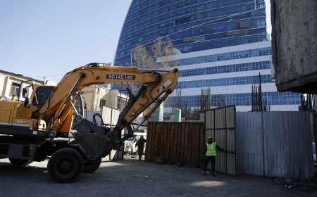 ЛУЙВАРЧДЫН ХУУЛЬ БУС БАРИЛГЫН СУУРИЙГ НУРААЖЭЭ