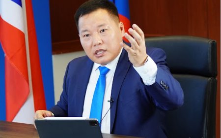 О.ЦОГТГЭРЭЛ: БИ АНХНААСАА ХАМТАРСАН ЗГ-ЫГ ДЭМЖЭЭГҮЙ