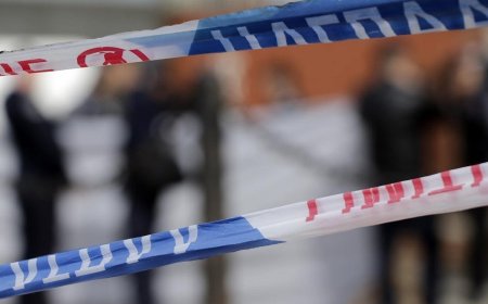 БАРИЛГЫН АЖИЛ ХИЙЖ БАЙХ ҮЕД НЭГ ИРГЭН УНАЖ, АМЬ НАСАА АЛДЖЭЭ