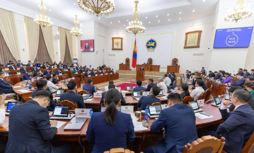 УЛС ОРНОО ҮНЭХЭЭР Л ӨӨРЧИЛЬЕ ГЭЖ БАЙГАА БОЛ УИХ-ЫН СОНГУУЛИЙГ ДАХИН ХИЙСЭН НЬ ДЭЭР