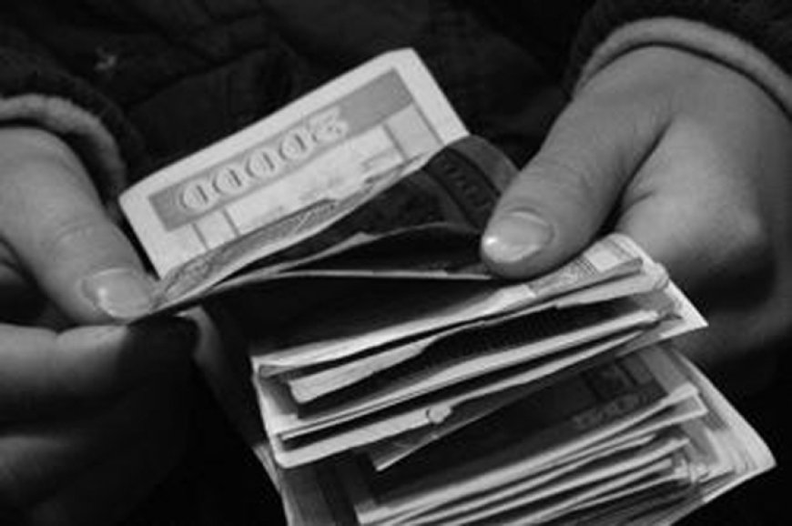 БЕНЗИНИЙ ХАНШ ӨССӨН ДОЛОО ХОНОГТ ӨРГӨН ХЭРЭГЛЭЭНИЙ БАРАА ҮНЭ 0.3 ХУВИАР НЭМЭГДЭВ