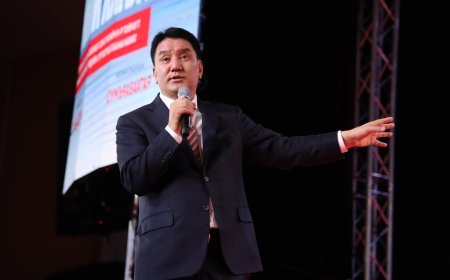Ж.ГАНБААТАР: ХИЙЖ БАЙГАА АЖИЛ НЬ НҮДЭНД ХАРАГДДАГ ХҮН Л ЕРӨНХИЙ САЙД БОЛОХ ХЭРЭГТЭЙ