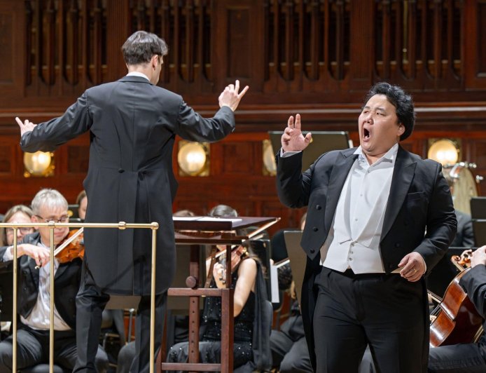 АРДЫН ЖҮЖИГЧИН Э.АМАРТҮВШИН ДЭЛХИЙН ШИЛДЭГ ДУУРИЙН ДУУЧДЫН ШИНЭЧИЛСЭН ЧАНСААГ ТЭРГҮҮЛЖЭЭ