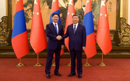 МОНГОЛ УЛСЫН ЕРӨНХИЙЛӨГЧИД БНХАУ-ЫН ДАРГА ШИ ЖИНЬПИН ЗАХИДАЛ ИРҮҮЛЖЭЭ