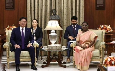 МОНГОЛ УЛСЫН ЕРӨНХИЙЛӨГЧ У.ХҮРЭЛСҮХ БҮГД НАЙРАМДАХ ЭНЭТХЭГ УЛСЫН ЕРӨНХИЙЛӨГЧ ДРОУПАДИ МУРМУ-ТАЙ УУЛЗЛАА