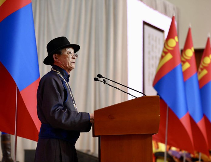 “ЧИНГИС ХААН” ТЭРГҮҮН ЗЭРГИЙН ОДОНТ, АКАДЕМИЧ С.НАРАНГЭРЭЛ ТӨР, АРД ТҮМЭНДЭЭ ТАЛАРХАЛ ИЛЭРХИЙЛЛЭЭ