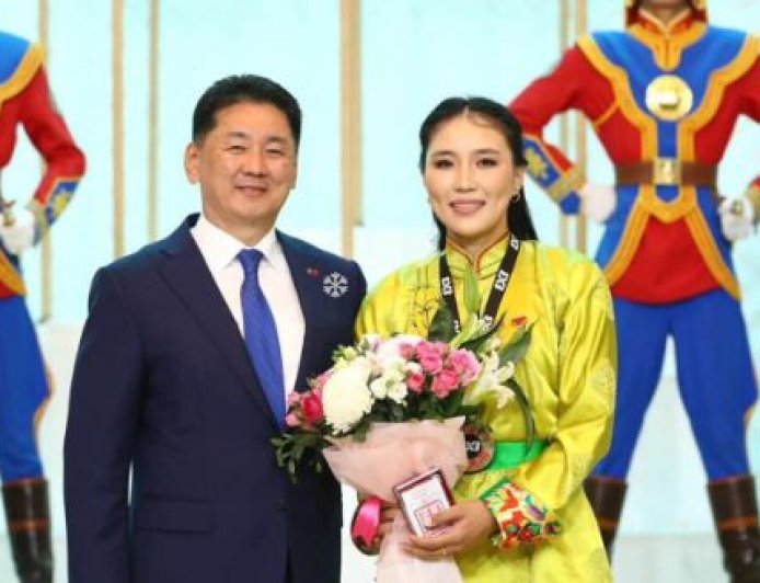 3Х3 ЭМЭГТЭЙ ШИГШЭЭ БАГИЙН АХЛАГЧ, МУГТ М.ЦЭРЭНЛХАМ ЗОДОГ ТАЙЛНА