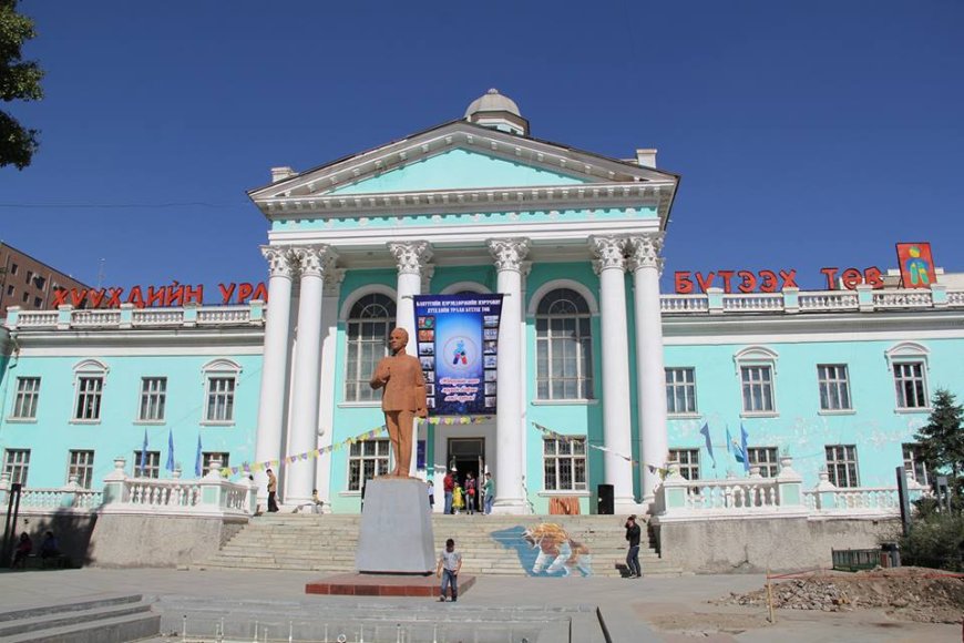 ХҮҮХДИЙН УРЛАН БҮТЭЭХ ТӨВИЙН СУРАГЧДЫН БҮТЭЭЛИЙГ ДУУДЛАГААР ХУДАЛДААНД ОРУУЛНА