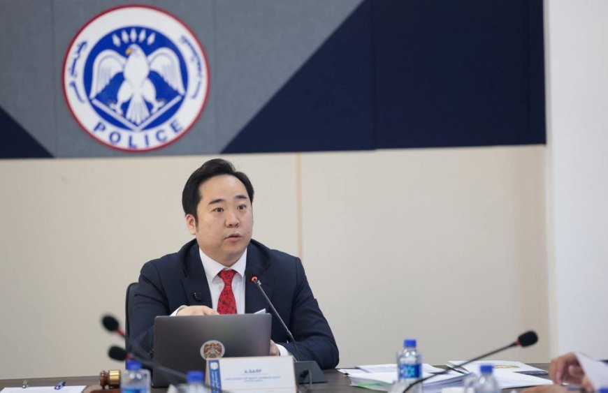 НИТХ-ЫН ЗӨВЛӨЛИЙН ХУРАЛДААНААР НИЙСЛЭЛИЙН ЗАМЫН ХӨДӨЛГӨӨНИЙ ХЯНАЛТЫН ГАЗРЫН ТАНИЛЦУУЛГЫГ СОНСЛОО