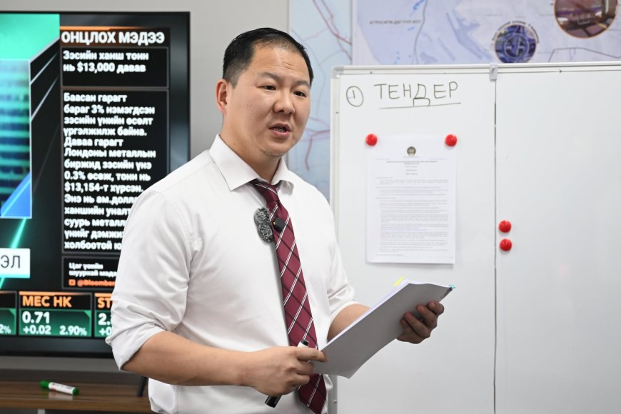 ШҮҮХ: Т.ДАВААДАЛАЙГ БАРИВЧИЛСАН ШИЙДВЭРИЙГ “ҮНДЭСЛЭЛ ХАНГАЛТГҮЙ“ ГЭХ ШАЛТГААНААР ХҮЛЭЭН АВАХААС ТАТГАЛЗСАН