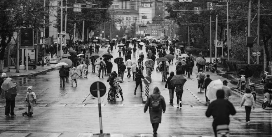 ОЙРЫН ӨДРҮҮДЭД ЦАГ АГААР ОГЦОМ ХУВИРНА