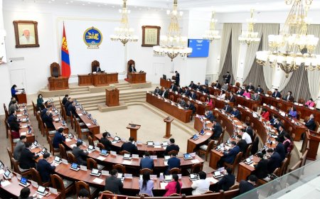 УИХ-ЫН ГИШҮҮД ХЭЛЭХ ҮГ, АВАХ ЦАЛИНТАЙГАА УРАЛДАХ УУ?