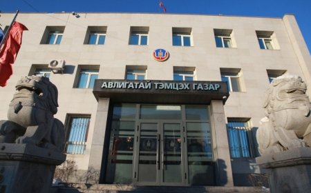 87.7 МЯНГАН АМ.ДОЛЛАР ХУУЛЬ БУСААР ШИЛЖҮҮЛСЭН АЛБАН ТУШААЛТНЫ ХЭРГИЙГ ПРОКУРОРТ ШИЛЖҮҮЛЭВ