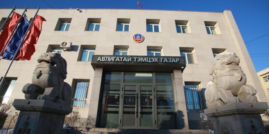 87.7 МЯНГАН АМ.ДОЛЛАР ХУУЛЬ БУСААР ШИЛЖҮҮЛСЭН АЛБАН ТУШААЛТНЫ ХЭРГИЙГ ПРОКУРОРТ ШИЛЖҮҮЛЭВ
