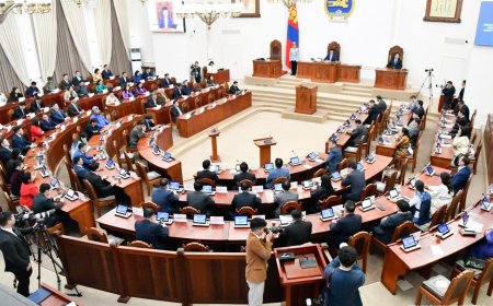 ЗЭЭЛИЙН ХЭЛЭЛЦЭЭРҮҮДИЙГ СОЁРХОН БАТЛААД УЛСЫН ИХ ХУРЛЫН 2026 ОНЫ ХАВРЫН ЭЭЛЖИТ ЧУУЛГАНЫГ ХААЛАА