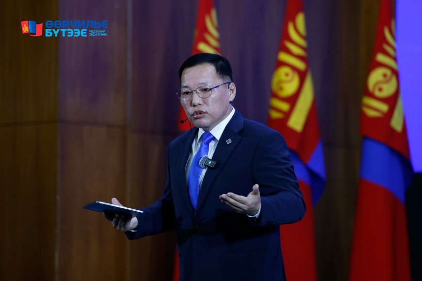 АРДЧИЛСАН НАМЫН УДИРДАХ АЖИЛТНЫ ЗӨВЛӨГӨӨН ӨНӨӨДӨР ТӨРИЙН ОРДОНД БОЛЖ, “ӨӨРЧЛӨЕ, БҮТЭЭЕ” ҮНДЭСНИЙ ХӨДӨЛГӨӨНИЙГ ОРОН ДАЯАР ЭХЛҮҮЛЖ БУЙГАА АЛБАН ЁСООР ЗАРЛАЛАА