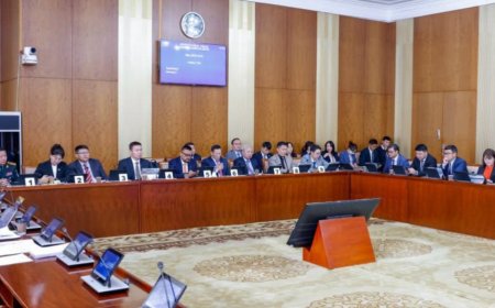 БАЙР СУУРЬ: ТӨСВИЙН ТОДОТГОЛЫН ТАЛААР ХЭН, ХЭН ЮУГ ӨГҮҮЛЭВ